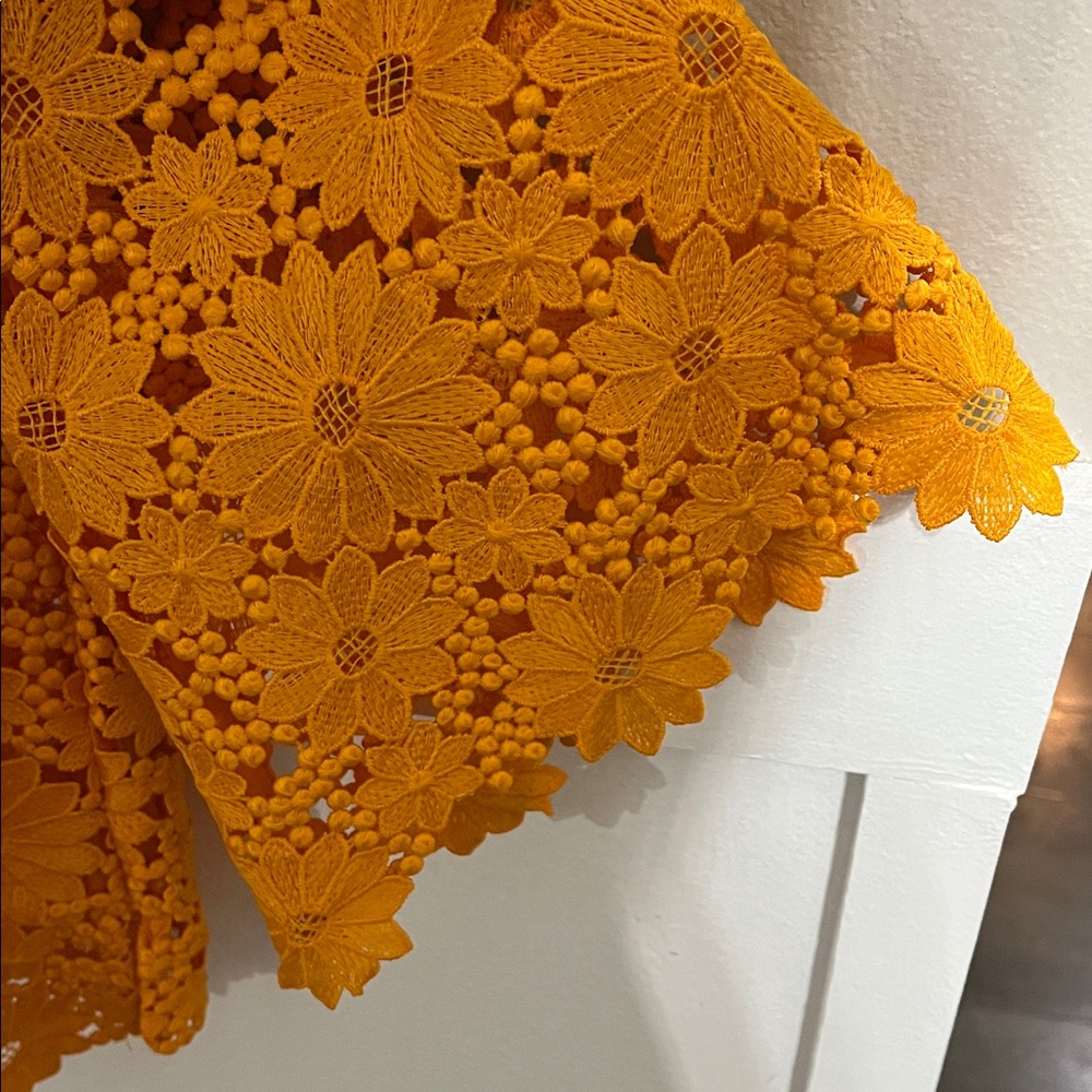 Anthropologie Maeve Orange Floral Lace button up top Sz Sm EUC - Picture 4 of 5